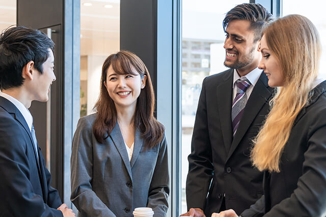 英会話を習うアラサー女子が急増中!?